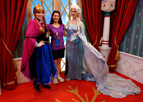 Meeting Anna and Elsa at Disney World