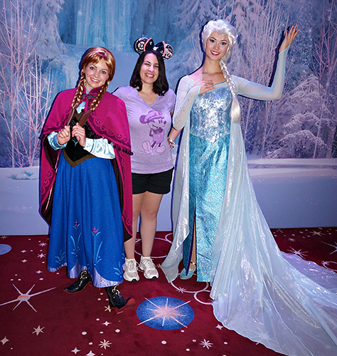 Meeting Anna and Elsa on Disney Cruise Line Fantasy