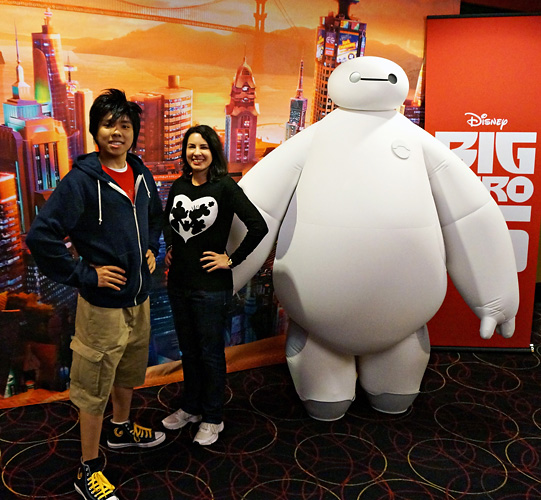 Meeting Baymax and Hiro at Disney World