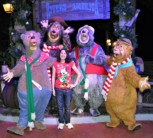 Meeting County Bears Wendell, Big Al, Shaker, and Liver Lips at Disney World