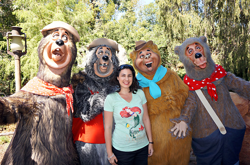 Meeting County Bears Wendell, Big Al, Shaker, and Liver Lips at Disneyland
