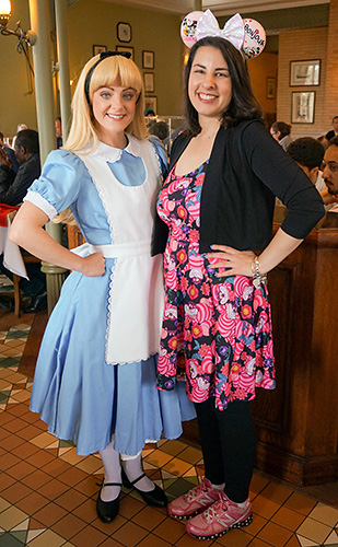 Meeting Alice at Disneyland Paris