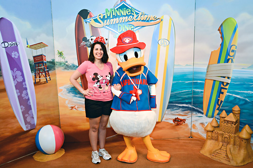 Meeting Donald Duck at Minnie's Summertime Dine at Disney World