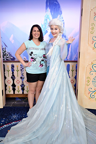 Meeting Elsa at Disney World