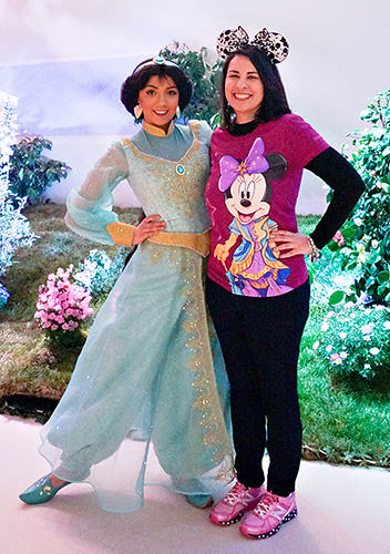 Meeting Jasmine at Disneyland Paris