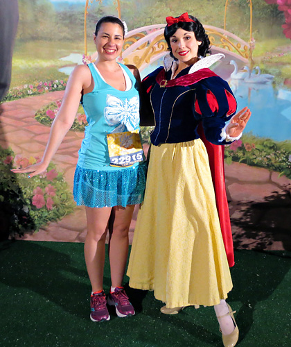 Meeting Snow White at Disney World at rundisney princess 10k