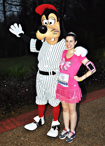 Meeting Goofy at Disney World during at princess 10k