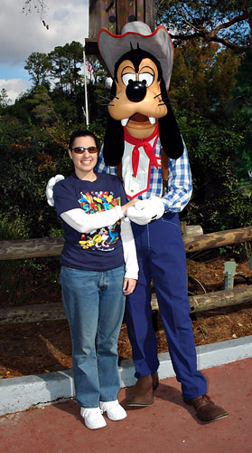 Meeting Goofy at Disney World