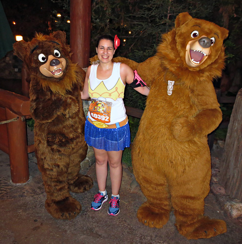 Meeting Koda and Kenai at Disneyland during rundisney Disneyland 5k