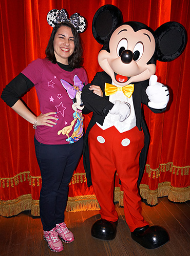 Meeting Mickey Mouse at Disneyland Paris