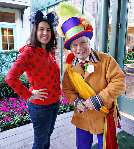 Meeting Port Orleans French Quarter Greeter at Disney World
