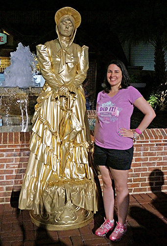 Meeting Living Statue - Gold at Disney World