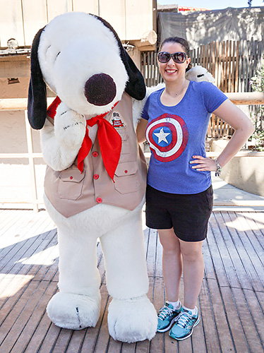 Meeting Snoopy at Knott's Berry Farm