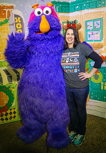 Meeting Honker at Sesame Place