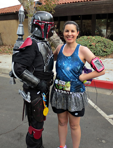 Meeting Mandalorian at rundisney Star Wars Half Marathon at Disneyland