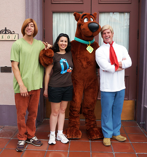 Meeting Scooby Doo, Fred and Shaggy at Universal Studios