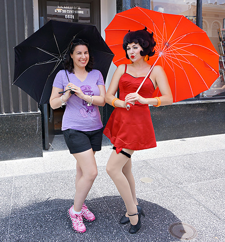 Meeting Betty Boop at Universal Studios