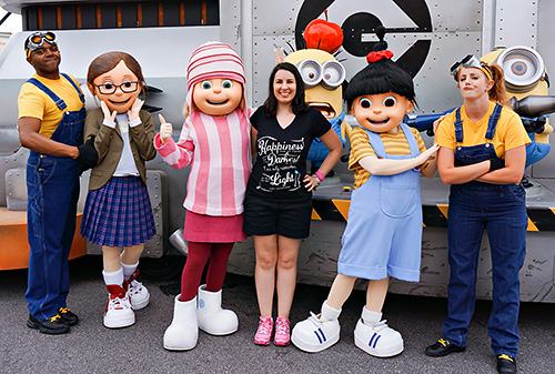 Meeting Agnes, Edith and Margo from Despicable Me at Universal Studios