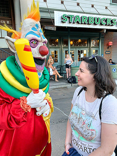 Meeting Halloween Horror Nights Scareactors at Universal Studios