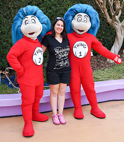 Meeting Thing 1 & Thing 2 at Universal Studios