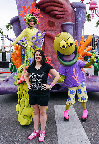 Meeting Green Fish at Universal Studios