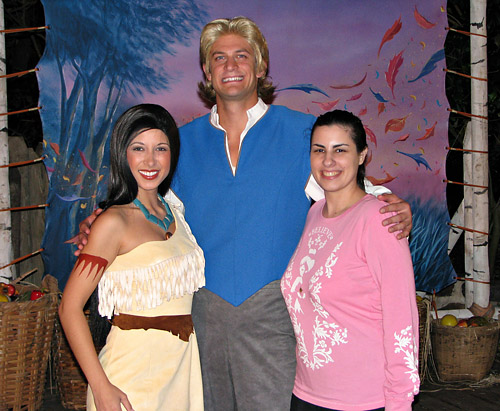 Meeting Pocahontas and John Smith at Disney World