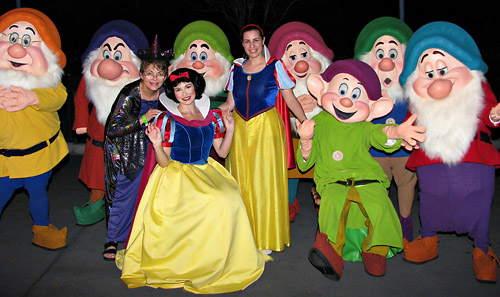 Meeting Snow White and the Seven Dwarfs at Disney World