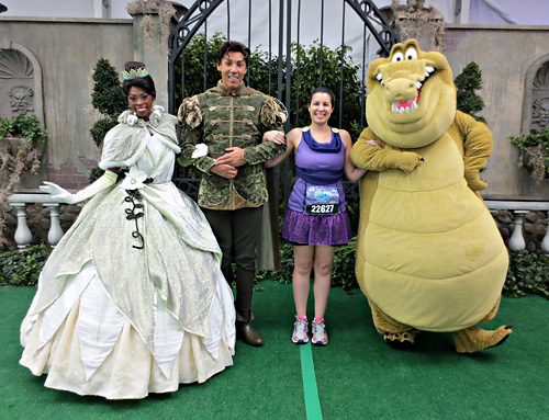 Meeting Tiana, Prince Naveen and Louis at rundisney princess half marathon at Disney World