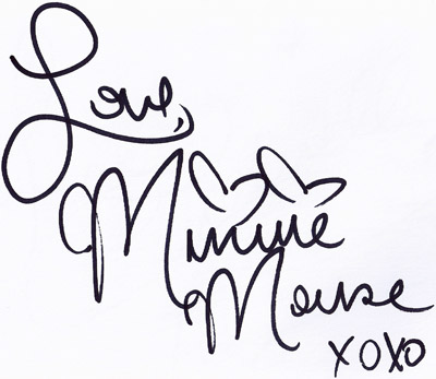 Minnie Mouse Autograph at Disney World